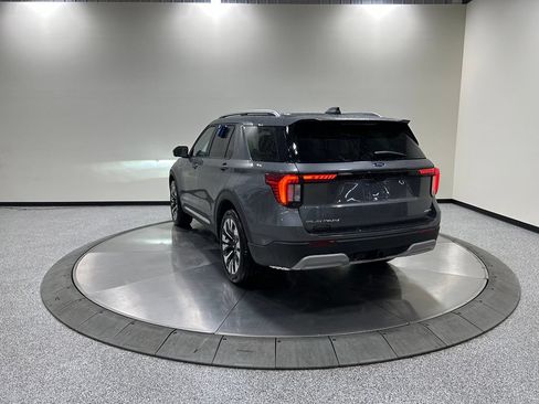 New 2026 Ford Explorer Platinum w/ LUX Leather Package AWD/4WD image 8