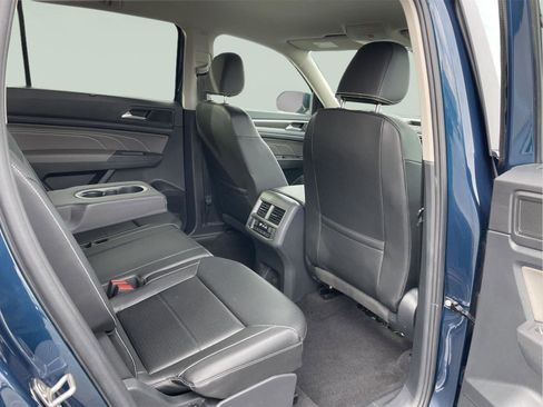 Used 2023 Volkswagen Atlas SE image 18