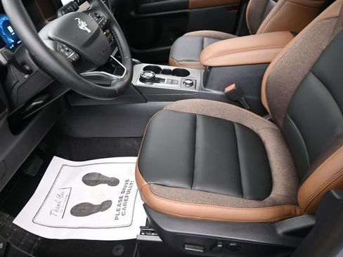 Used 2025 Ford Bronco Sport Outer Banks w/ Outer Banks Tech Package+ AWD/4WD image 15