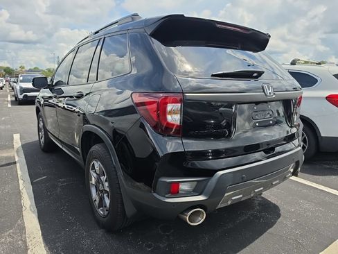 Used 2023 Honda Passport TrailSport image 13