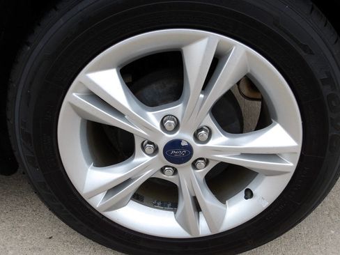 Used 2014 Ford Focus SE image 24