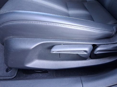 Used 2023 Honda Civic Sport image 11