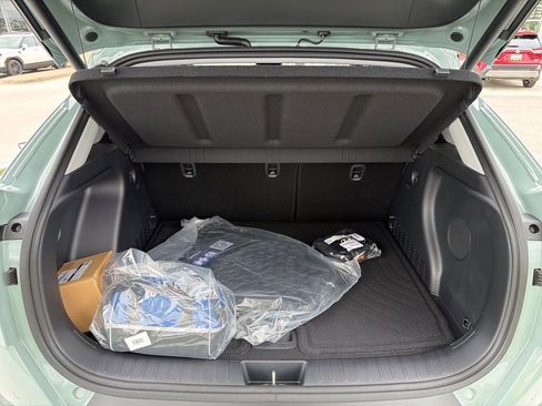 New 2026 Hyundai Kona Limited FWD image 12