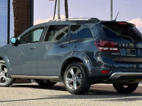 Used 2017 Dodge Journey Crossroad image 7