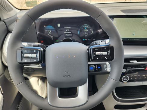 New 2026 Hyundai Ioniq 9 Limited AWD/4WD image 8