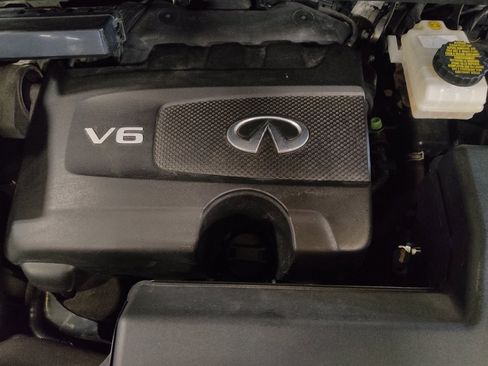 Used 2017 INFINITI QX60 Luxe w/ Deluxe Technology Package AWD/4WD image 30