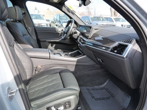 Used 2026 BMW X5 M60i AWD/4WD image 17