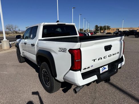 New 2026 Toyota Tacoma TRD Off-Road image 3