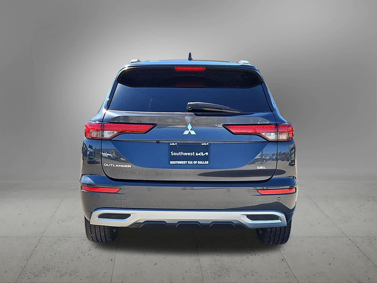 Used 2024 Mitsubishi Outlander SEL FWD image 5