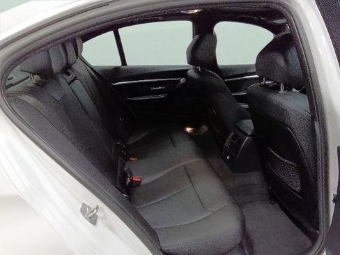 Used 2017 BMW 330i xDrive Sedan AWD/4WD image 21