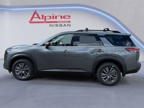 New 2025 Nissan Pathfinder SV w/ Black Appearance Package image 2