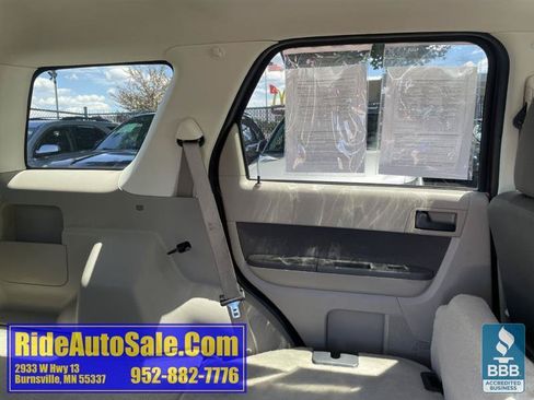Used 2010 Ford Escape XLT AWD/4WD image 30