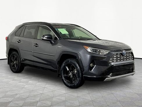 Used 2019 Toyota RAV4 XSE w/ All Weather Liner Package AWD/4WD image 3