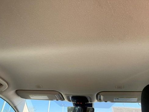 Used 2025 Toyota Corolla LE FWD image 15