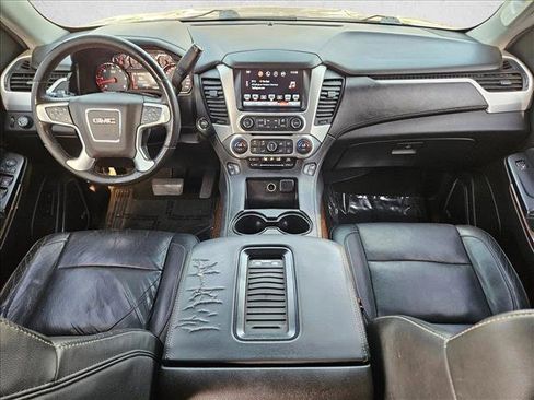 Used 2016 GMC Yukon SLT image 17