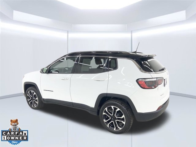 Used 2023 Jeep Compass Limited w/ Sun and Sound Group AWD/4WD image 3