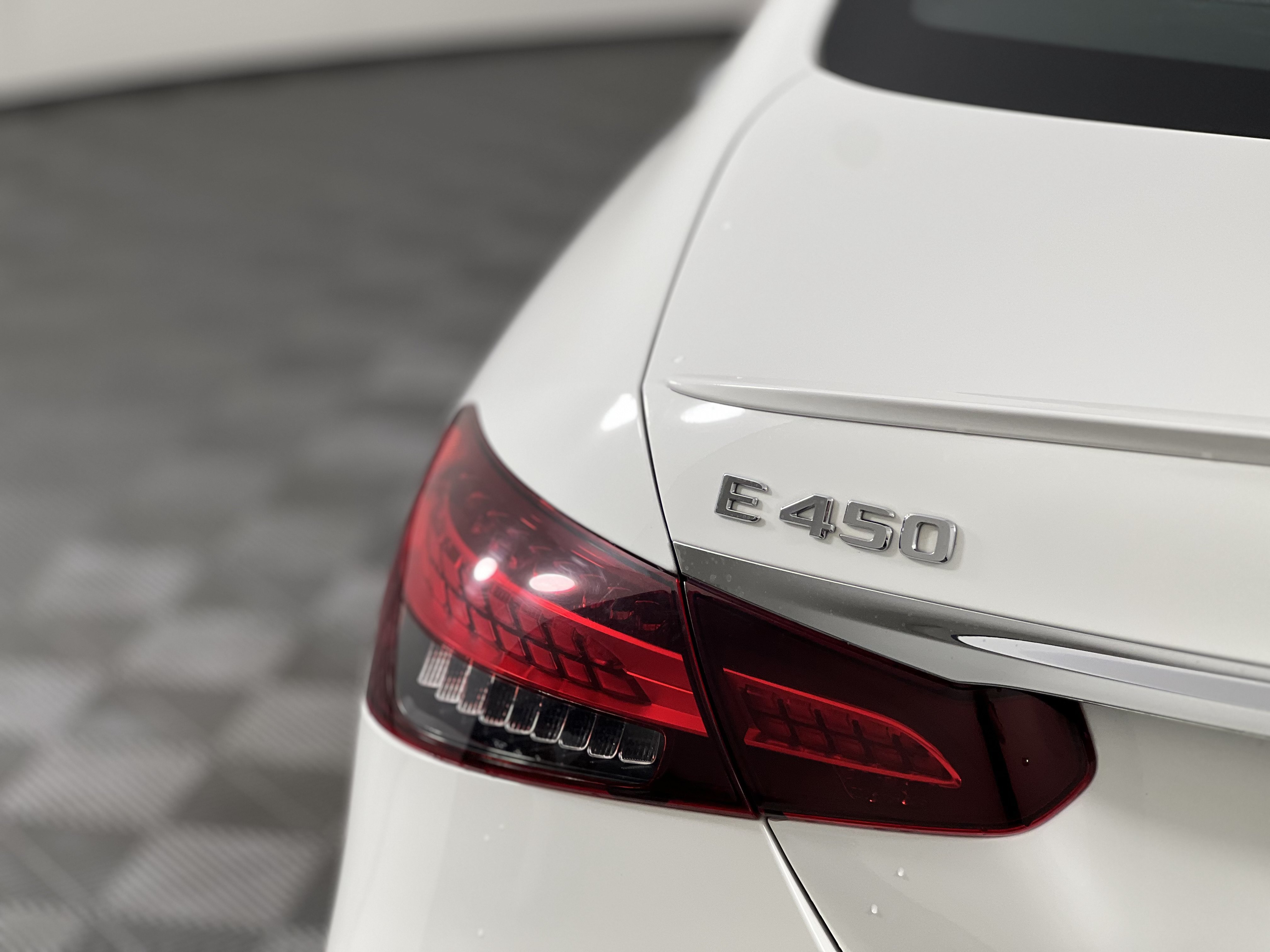 Certified 2022 Mercedes-Benz E 450 4MATIC Sedan image 11