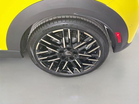 New 2026 MINI Cooper S FWD image 30