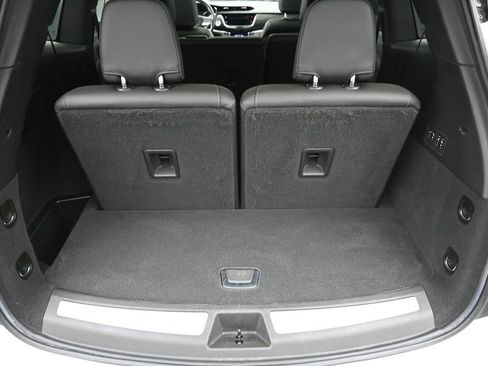 Used 2022 Cadillac XT6 Sport AWD/4WD image 10