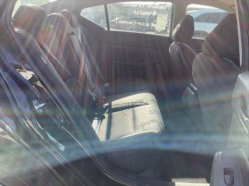 Used 2024 Nissan Altima 2.5 S FWD image 14