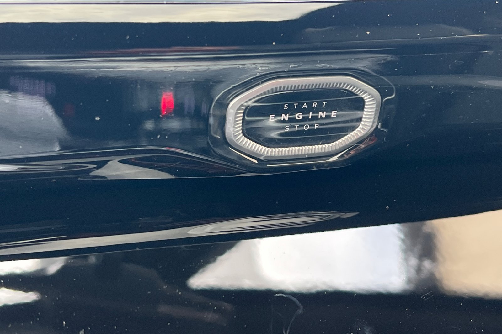 New 2026 Jeep Grand Cherokee Altitude AWD/4WD image 27