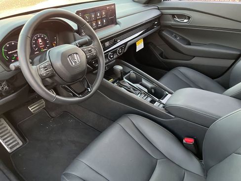 Used 2025 Honda Accord Sport image 20