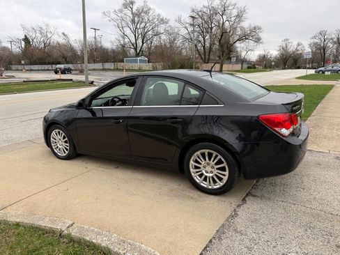 Used 2013 Chevrolet Cruze Eco image 4