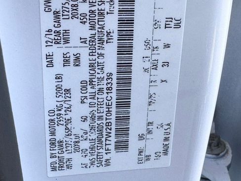 Used 2017 Ford F250 Lariat w/ Chrome Package image 48