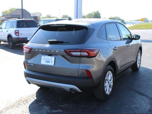 New 2026 Ford Escape Active w/ Cold Weather Package image 5