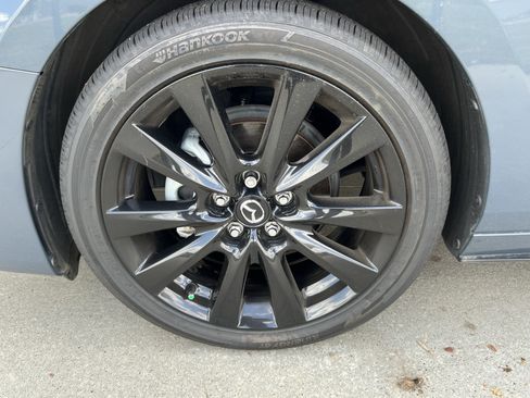 Used 2022 MAZDA MAZDA3 s FWD image 13