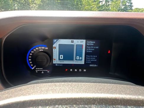 Used 2024 Ford Bronco Outer Banks AWD/4WD image 31