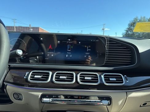 Used 2026 Mercedes-Benz GLE 350 4MATIC image 23