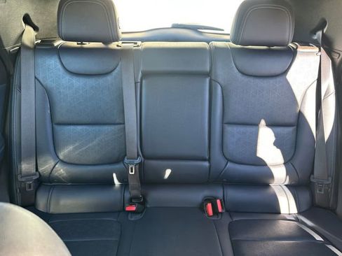 Used 2022 Chevrolet Bolt EUV LT w/ Convenience Package image 37