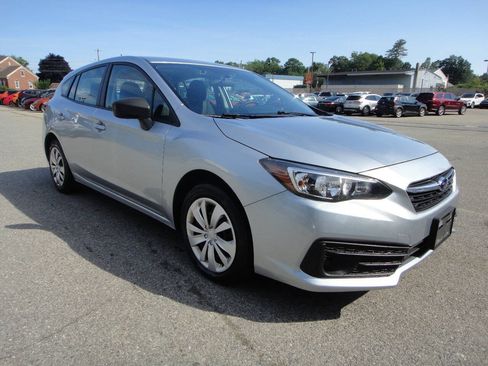 Used 2022 Subaru Impreza 2.0i AWD/4WD image 3