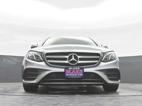 Used 2019 Mercedes-Benz E 300 4MATIC image 30