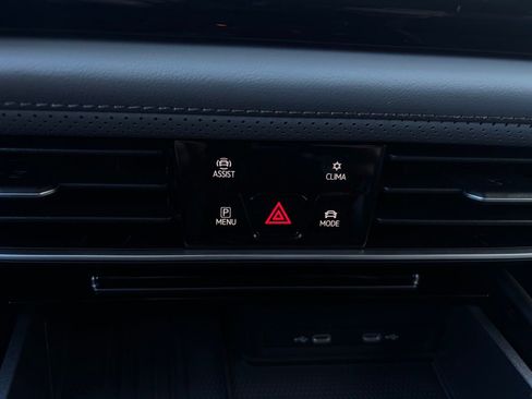 New 2026 Volkswagen Atlas Peak Edition image 22