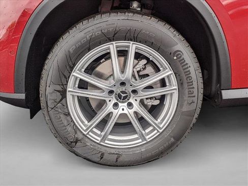 Certified 2026 Mercedes-Benz GLC 300 4MATIC image 9