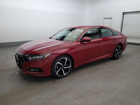 Used 2018 Honda Accord Sport image 2