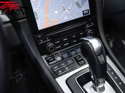 Used 2017 Porsche 911 Carrera RWD image 46