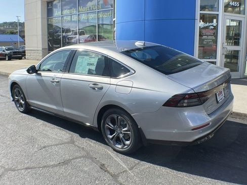 New 2025 Honda Accord EX-L image 3