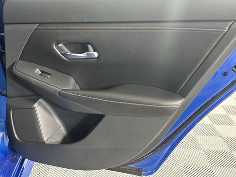 Certified 2025 Nissan Sentra SR w/ SR Premium Package FWD image 32