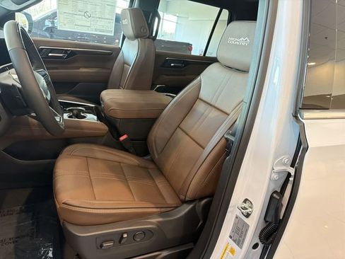 New 2026 Chevrolet Tahoe High Country image 23