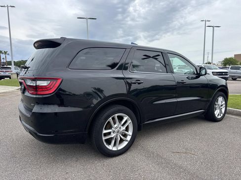Used 2023 Dodge Durango GT RWD image 5