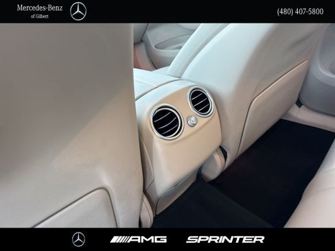 Used 2022 Mercedes-Benz GLC 300 4MATIC image 22