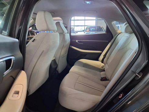 Used 2023 Hyundai Sonata SEL FWD image 12