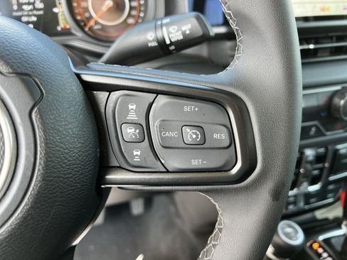 Used 2026 Jeep Gladiator Rubicon AWD/4WD image 30