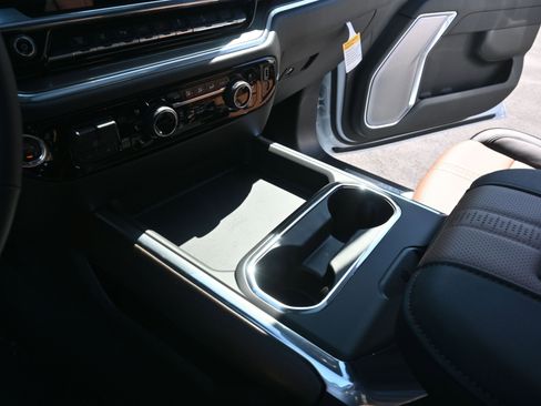 New 2026 Chevrolet Silverado 3500 High Country w/ High Country Premium Package AWD/4WD image 41