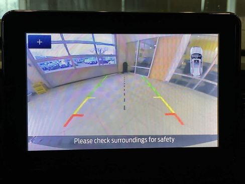 Used 2020 Ford Explorer XLT w/ Comfort Package image 20