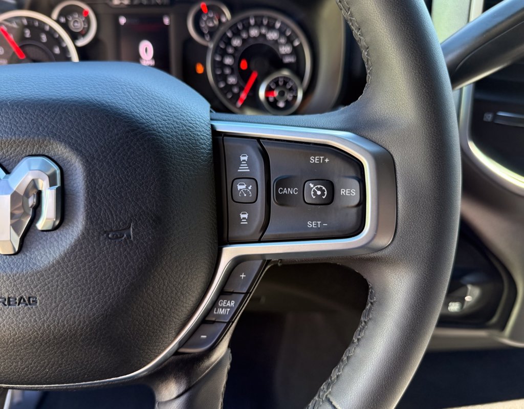 Used 2025 RAM 2500 Big Horn AWD/4WD image 26
