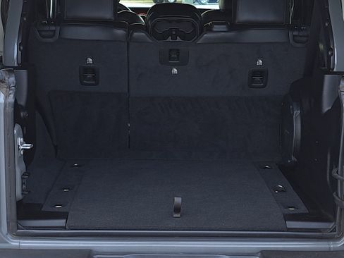 Used 2022 Jeep Wrangler Unlimited Rubicon w/ LED Lighting Group image 12